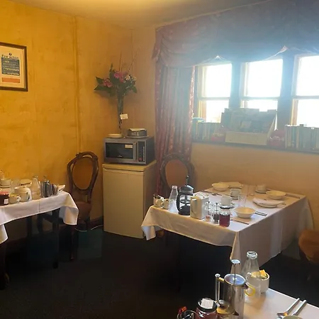 Lulus 3* סנט ביז